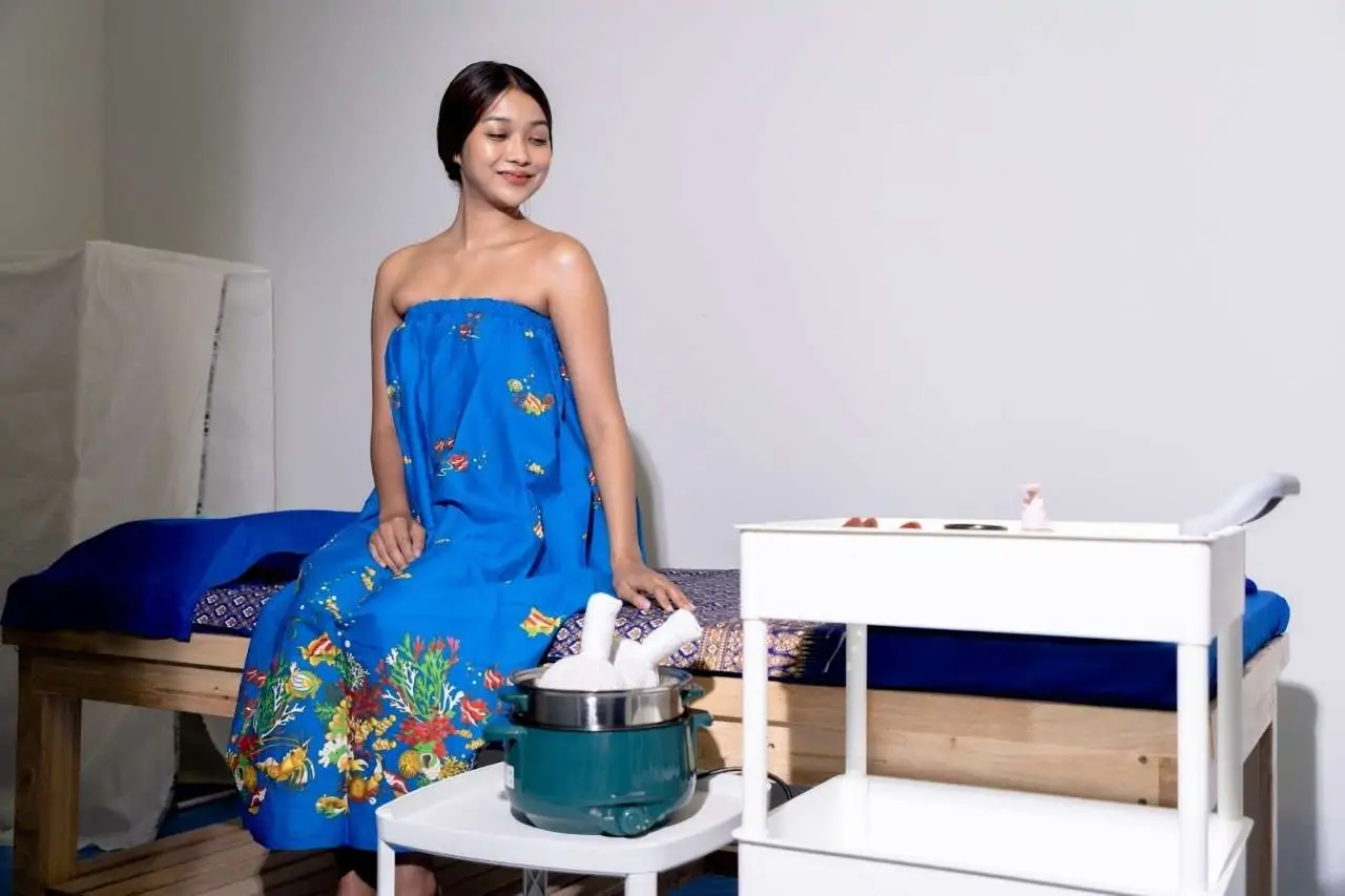 นวดอโรมาและประคบสมุนไพร ร้านนวดสุราษฎร์ธานี Best Massage in Surat Thani