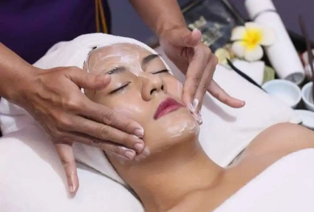 ประโยชน์ของการนวดหน้าและการบำบัดใบหน้า Facial Massage and Treatment ร้านนวดสุราษฎร์ธานี Best Massage in Surat Thani